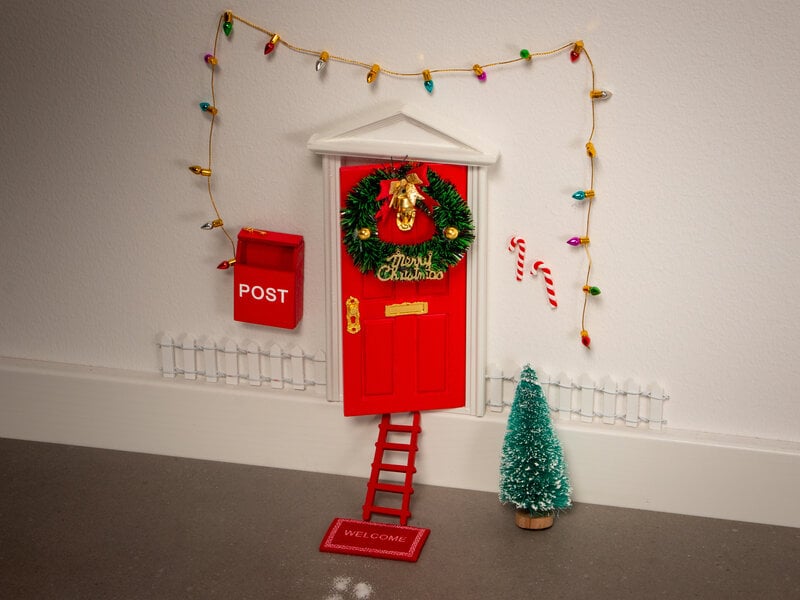 Nissedörr med Tillbehör Nissedörr med Tillbehör